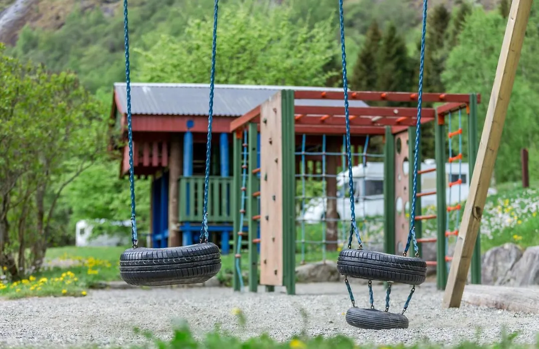 Flam Camping & Cabins-1