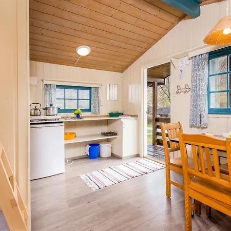 Flam Camping & Cabins-3